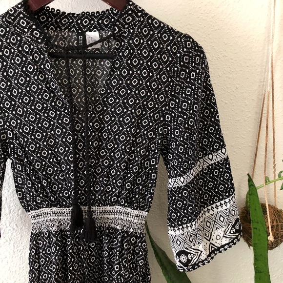 H&M Divided mini dress - Picture 2 of 5